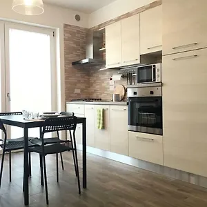 new-city-apartment-monolocale.lecce-hotels.com/